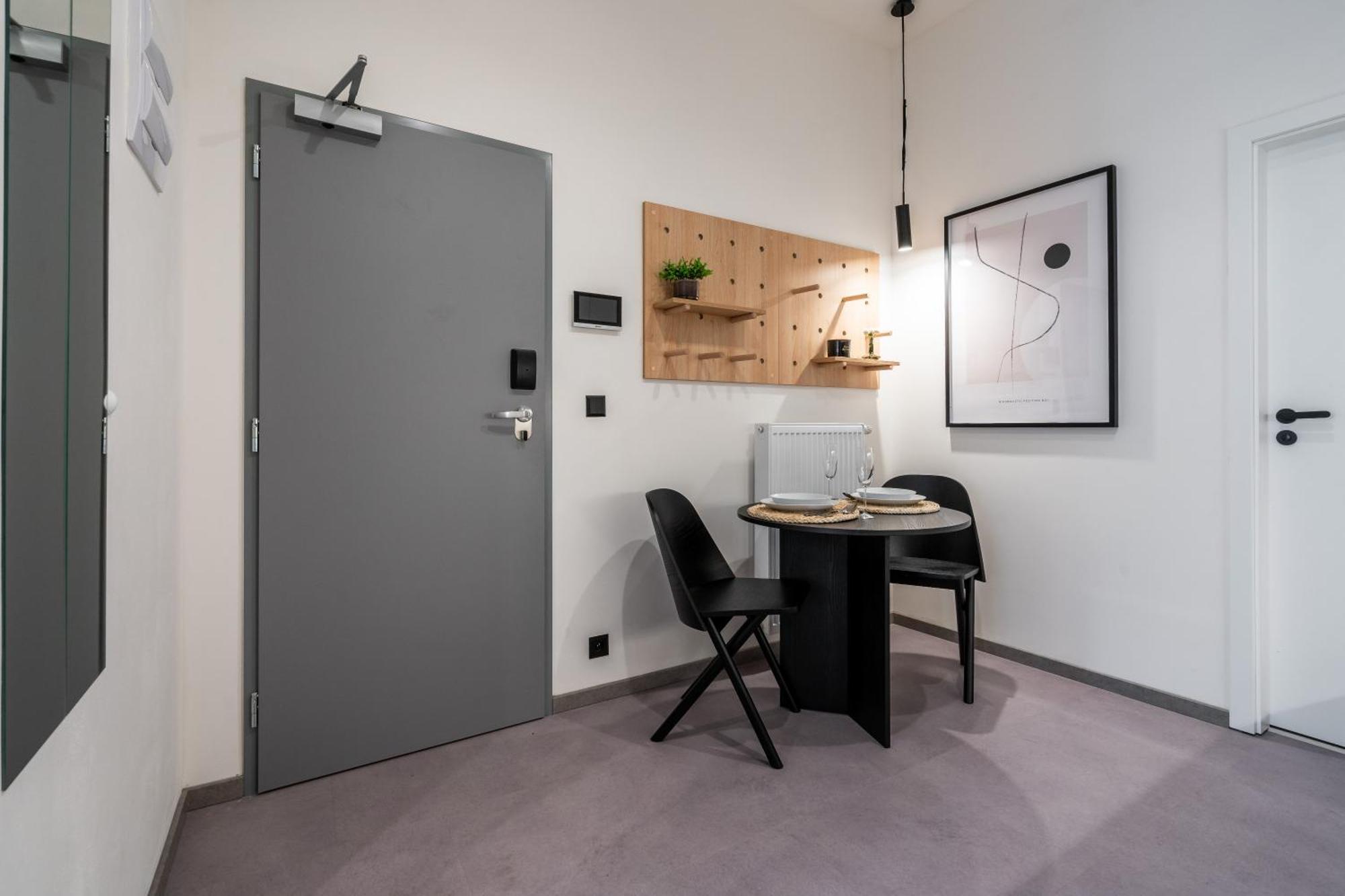 Honest Karlin Aparthotel Πράγα Δωμάτιο φωτογραφία