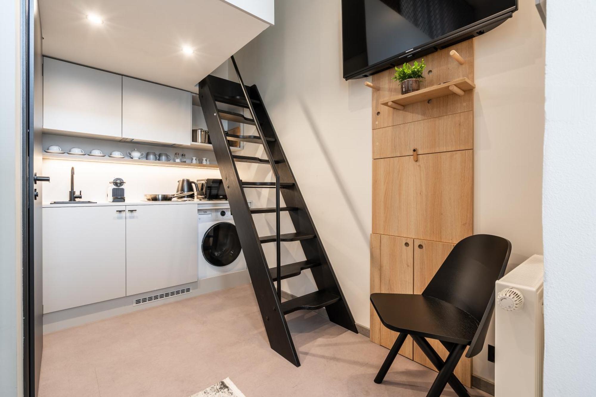 Honest Karlin Aparthotel Πράγα Εξωτερικό φωτογραφία